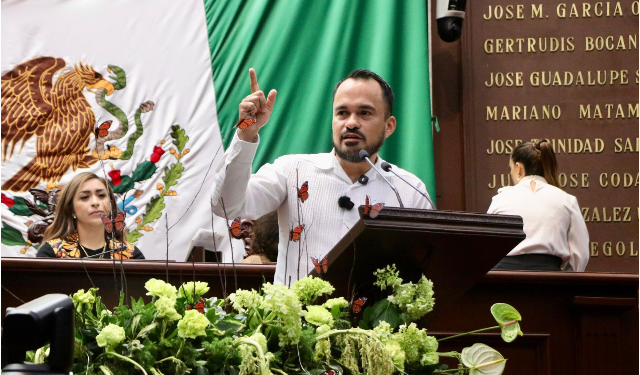 Presenta Hugo Rangel iniciativa contra “encuestas cuchareadas” en Michoacán