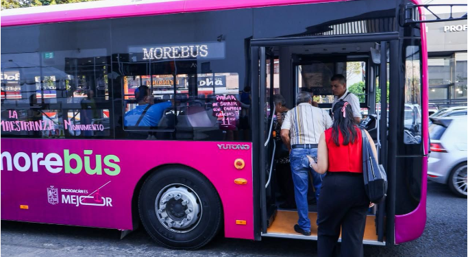 Obra de Morebús privilegia el paso del transporte público
