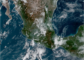 Sábado, con lluvias fuertes debido al avance de ondas tropicales al sur de México.