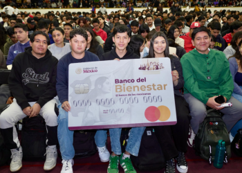 Con una inversión de más de 531 mdp, la Beca Gertrudis Bocanegra apoya a las y los universitarios michoacanos