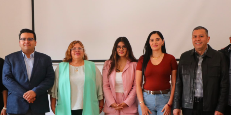 Se reúne Comisión de Asuntos Electorales con presidenta provisional del IEM