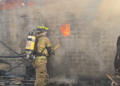 Atiende PC Estatal incendio en fábrica de reciclaje en Morelia
