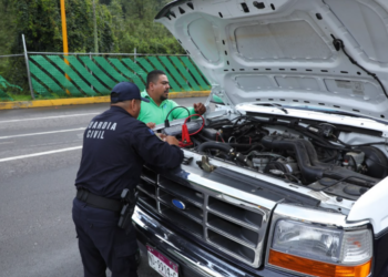 ¿Necesitas ayuda en carretera? Guardianes del Camino brindan auxilio a través del 911 y WhatsApp