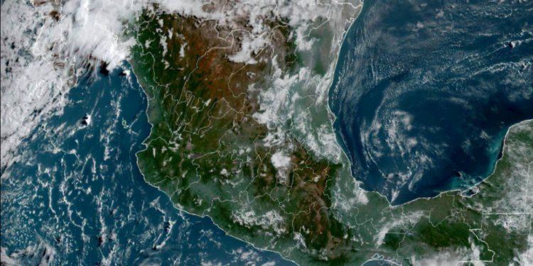 Martes, con lluvias fuertes debido al avance de una onda tropical e inestabilidad en altura en el país.