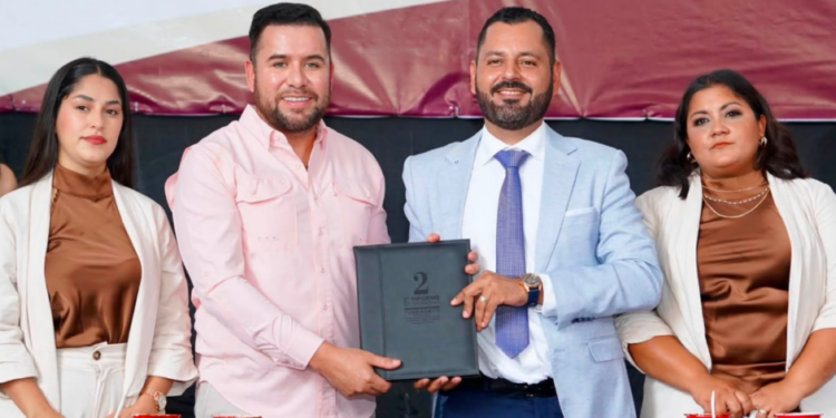 Llama Reyes Galindo a fortalecer la perspectiva de gobierno municipalista y a mantenerse cerca del pueblo