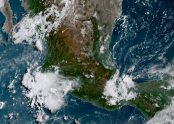 Lunes, con lluvias fuertes a severas intercalado con temperaturas muy calurosas en México.