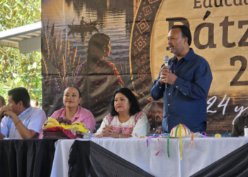 Julio Arreola reconoce compromiso del magisterio en el XIV Taller del Educador y Educadora Regional