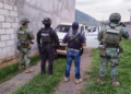 Tras repeler agresión en Tacámbaro, Guardia Civil detiene a 3 con armas y vehículo
