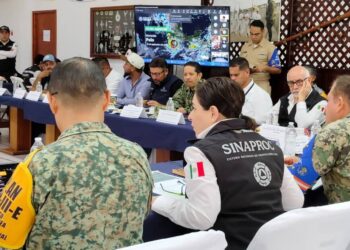 Reunión interinstitucional de los tres órdenes de gobierno ante el huracán “Polo”, categoría 5