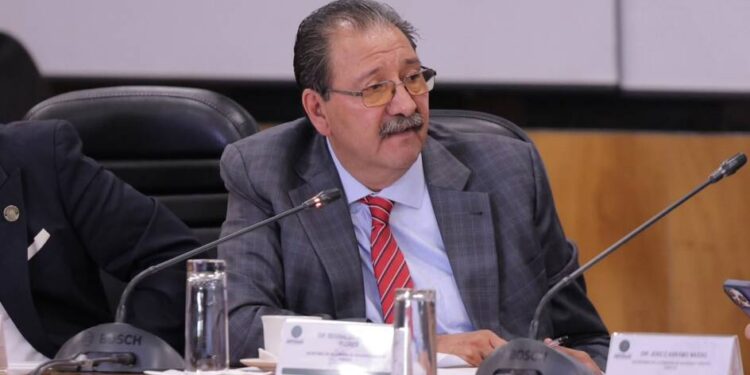 CON LA REFORMA A LA LEY ADUANERA SE COMBATIRÁ LA SUBVALUACIÓN Y SE PROTEGERÁ LA PRODUCCIÓN NACIONAL: DIP. REGINALDO SANDOVAL