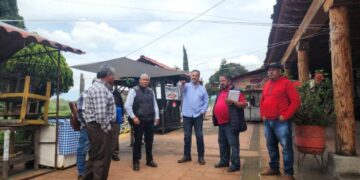Pátzcuaro se prepara para recibir al mundo en Noche de Ánimas; fortalecen Muelle General: Julio Arreola