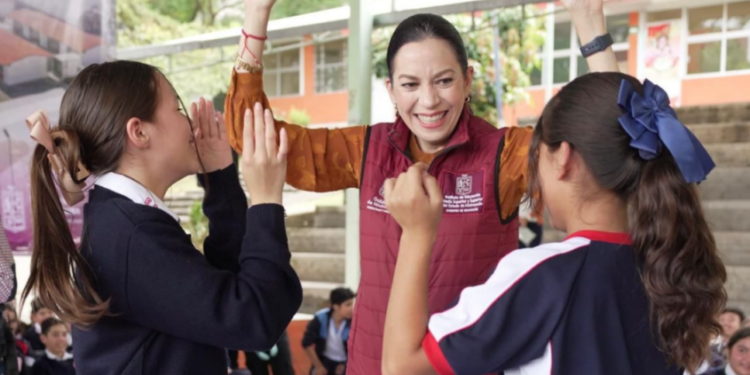 Michoacán alcanza matrícula histórica con más de 320 mil estudiantes en prepa y universidad
