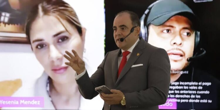 Baltazar Gaona pide a la Fiscalía citar a Grecia Quiroz por el caso Carlos Manzo