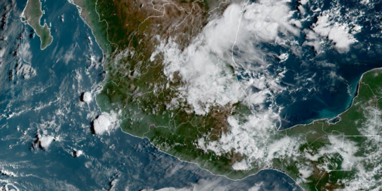 Jueves, con lluvias fuertes a muy fuertes debido al desarrollo de una vaguada en México.