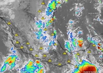 ALERTA: En las próximas horas iniciará el desarrollo de núcleos de tormenta en el país, con potencial de generar inundaciones repentinas.