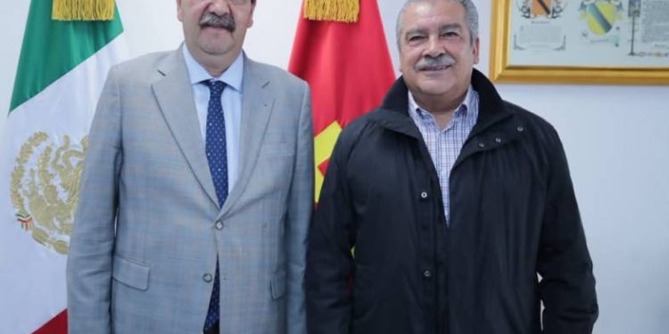 PT MICHOACÁN RESPALDA A REGINALDO SANDOVAL Y REITERA UNIDAD CON MORÓN