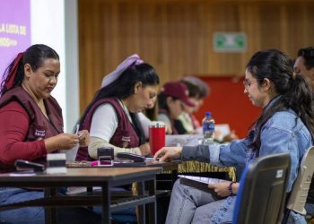 Mañana cierra registro para la Beca Gertrudis Bocanegra para universitarios