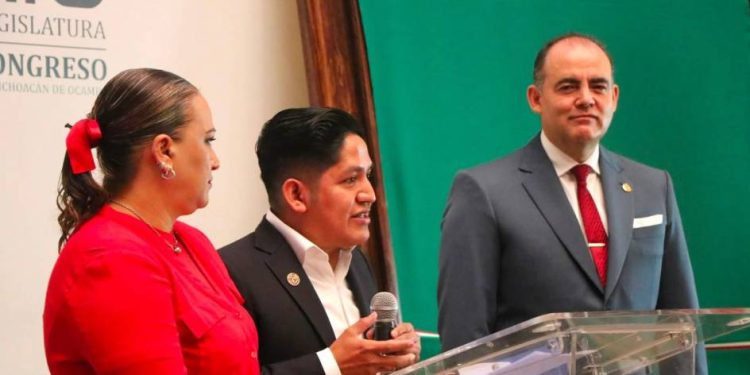 Invita Baltazar Gaona a donar medicamentos y artículos de higiene para personas privadas de la libertad